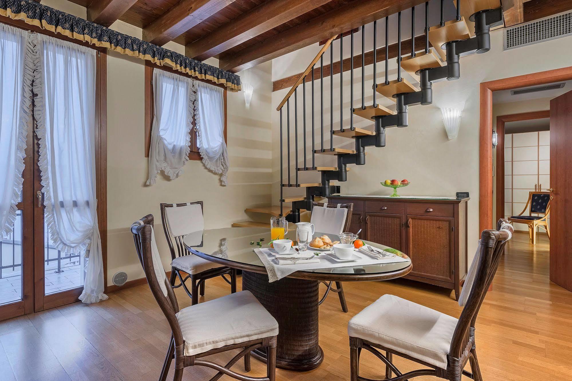 טרוויסו Palazzo Brando - Living Apartments מראה חיצוני תמונה